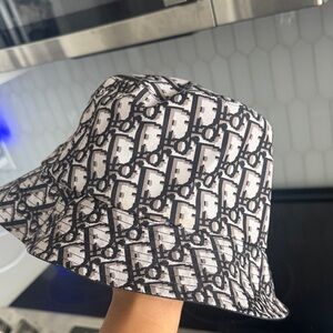 Reversible Dior Monogram Bucket Hat - Black & grey